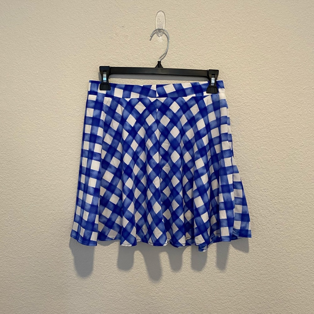 Tablecloth mini skirt